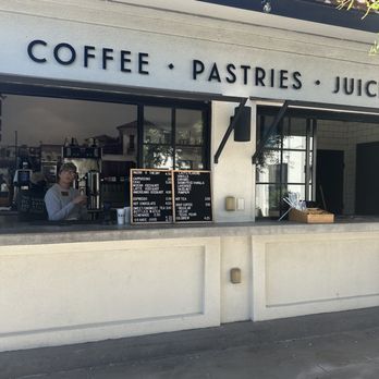 Magnolia Table - Coffee/ Tea Bar while you wait - Breakfast & Brunch Near Me - Waco, Texas