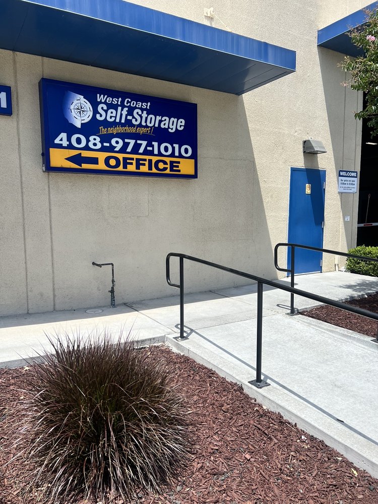 WEST COAST SELFSTORAGE SAN JOSE Updated October 2024 10 Photos