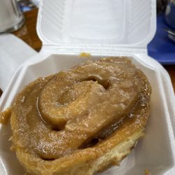 Cowboy Cafe - Fresh Caramel Rolls