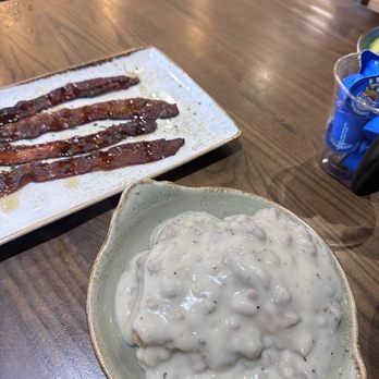 First Watch - Biscuit and gravy - Breakfast & Brunch Near Me - Lauderhill, Florida