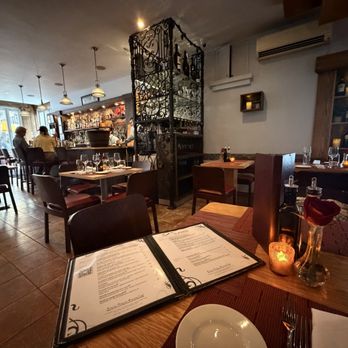 IL Punto Ristorante Hell's Kitchen - Italian Near Me - New York, New York IL Punto Ristorante Hell's Kitchen - Italian Near Me - New York, New York