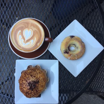 Thinking Cup - IG: @sherry.jubilee - Coffee & Tea Near Me - Boston, Massachusetts
