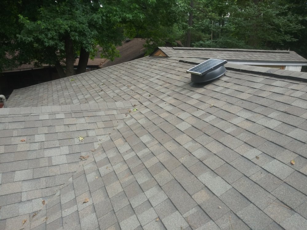 Slide of LA Roof N Patch