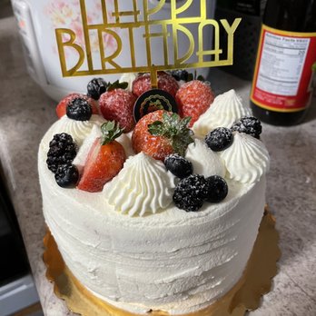 Bakery 101 - Strawberry shortcake - Bakeries Near Me - Santa Ana, California Bakery 101 - Strawberry shortcake - Bakeries Near Me - Santa Ana, California