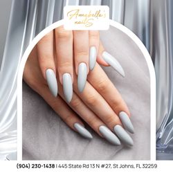Let your nails embrace the beauty of spring!
A fresh manicure is the perfect way to step into the season feeling confident and stylish