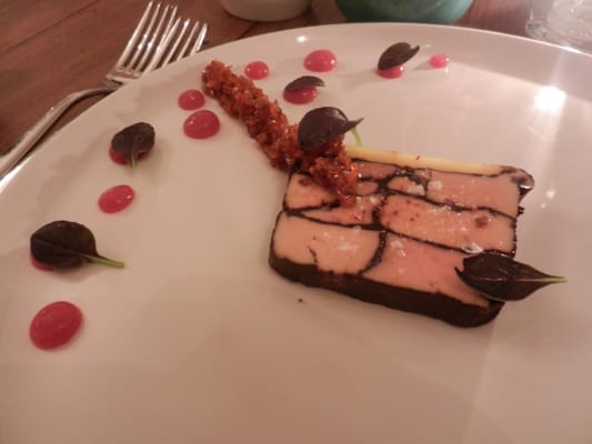 Laurel Restaurant by null