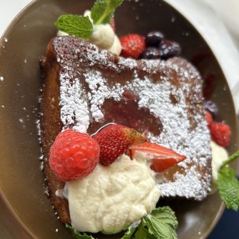 Motek - French Toast - Mediterranean Near Me - Aventura, Florida