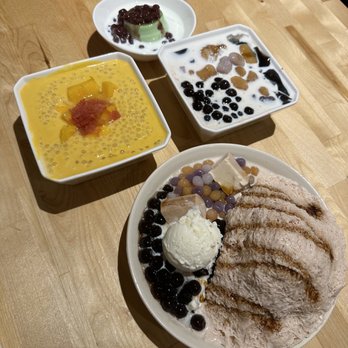 Flower and Dessert 次第花开 - Desserts Near Me - Flushing, New York