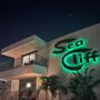 Photo of Sea Cliff Hotel