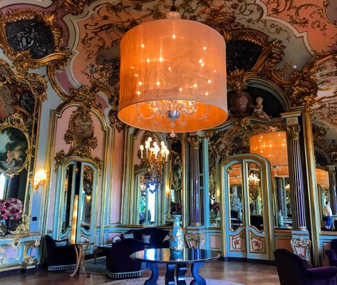 Villa Cora by null