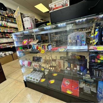 Cloud 101 - Tobacco Shops Near Me - Jacksonville, Florida Cloud 101 - Tobacco Shops Near Me - Jacksonville, Florida
