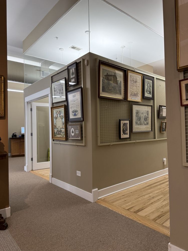 Abraham Lincoln Book Shop Logo