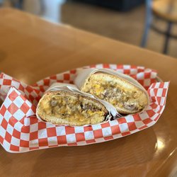 Dervo’s Deli and Grill