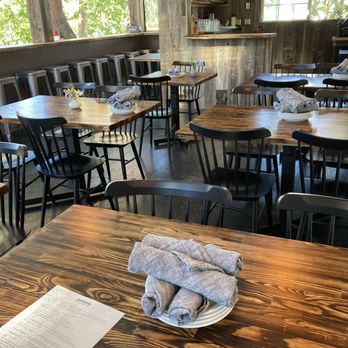 Goatlandia Kitchen - Porch dining area - Caterers Near Me - Sebastopol, California Goatlandia Kitchen - Porch dining area - Caterers Near Me - Sebastopol, California