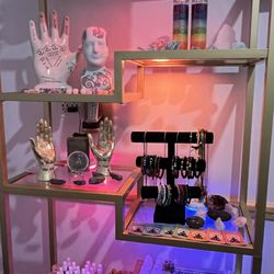 Copley Square Psychic - Crystal display