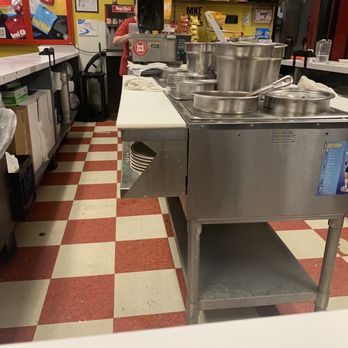 Real Chili Restaurant - Pots of chili simmering. - American Near Me - Milwaukee, Wisconsin