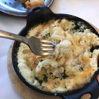 Lucille's - Mac n Baked Mac & Cheese - New American Near Me - Houston, Texas