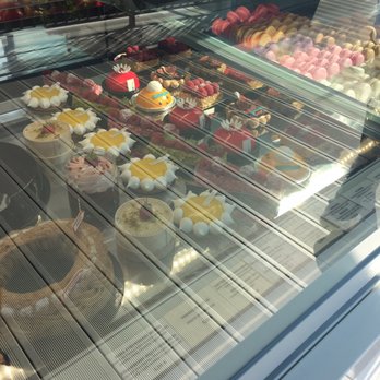 Intuitions - Patisserie/Cake Shop Near Me - Cagnes-sur-Mer, 06