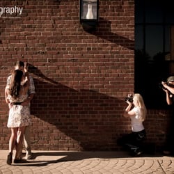 Farmer Photography - Student Shoot Engagement Photos during a workshop