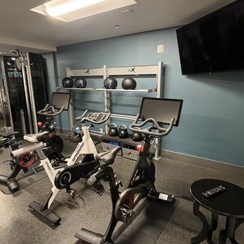 Hampton Inn Phoenix-Biltmore - Hotels Near Me - Phoenix, Arizona Hampton Inn Phoenix-Biltmore - Hotels Near Me - Phoenix, Arizona