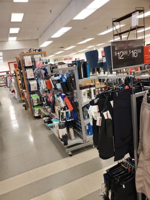 T J MAXX - Updated July 2024 - 56 Photos & 22 Reviews - 4640 W Sahara