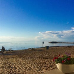 Resto-Bar le Rigolet - En préparation pour un autre coucher de soleil à couper le souffle...