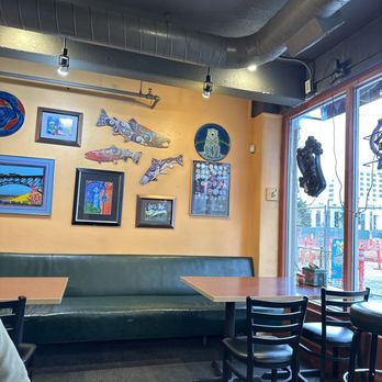 Uncle Joe's Pizzeria Downtown - Pizza Near Me - Anchorage, Alaska