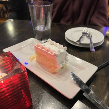Vicente's Cuban Cuisine - Tres Leches - Cuban Near Me - Detroit, Michigan Vicente's Cuban Cuisine - Tres Leches - Cuban Near Me - Detroit, Michigan
