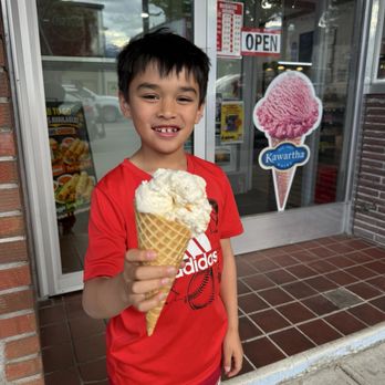 Puso Pinoy - Peaches and cream ice cream - International Grocery Near Me - Revelstoke, British Columbia Puso Pinoy - Peaches and cream ice cream - International Grocery Near Me - Revelstoke, British Columbia