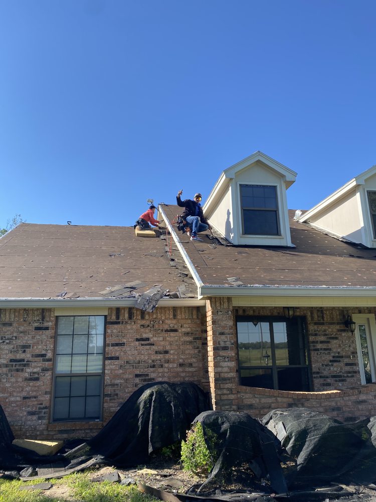 Slide of Roofs & Repairs