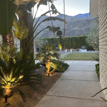 Azure Sky Hotel - Gorgeous landscaping - Resorts Near Me - Palm Springs, California