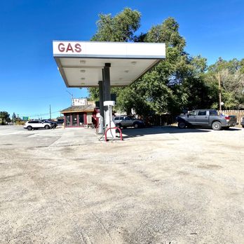 Poncha Market - Gravel Gas Station lot - Convenience Stores Near Me - Poncha Springs, Colorado Poncha Market - Gravel Gas Station lot - Convenience Stores Near Me - Poncha Springs, Colorado