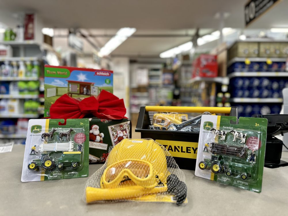 SOUTHOLD HARDWARE Updated August 2024 92 Photos 54795 Route 25