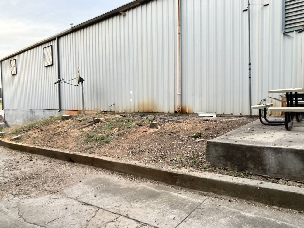 Slide of That guy landscaping