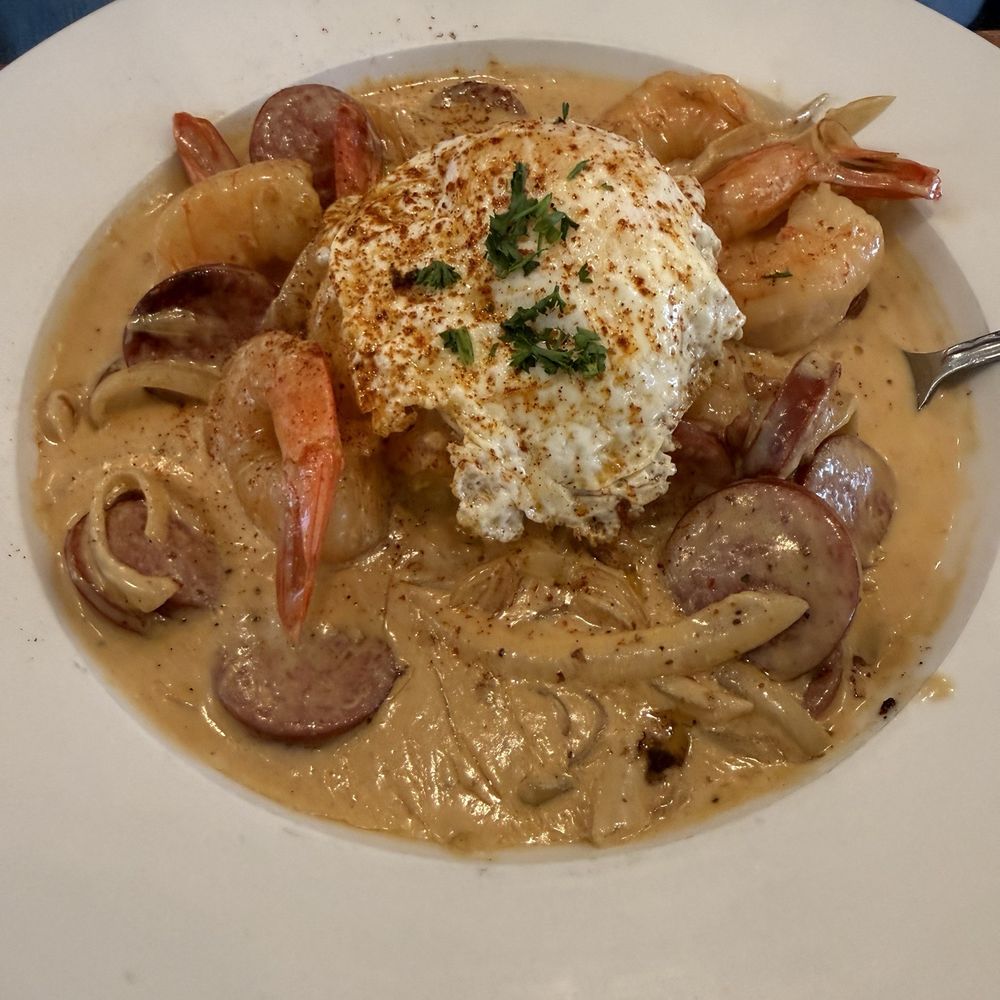 Juniper on Main - Charleston Style Shrimp & Grits Dinner - Southern Near Me - Carmel, Indiana Juniper on Main - Charleston Style Shrimp & Grits Dinner - Southern Near Me - Carmel, Indiana