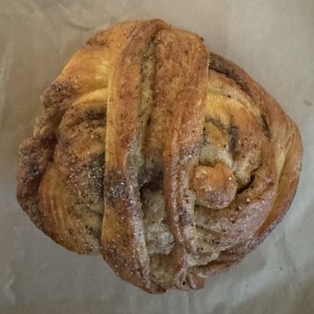 Kaffe Are - Kaffe Åre tasty Cardemom Bun - Coffee & Tea Near Me - New York, New York Kaffe Are - Kaffe Åre tasty Cardemom Bun - Coffee & Tea Near Me - New York, New York