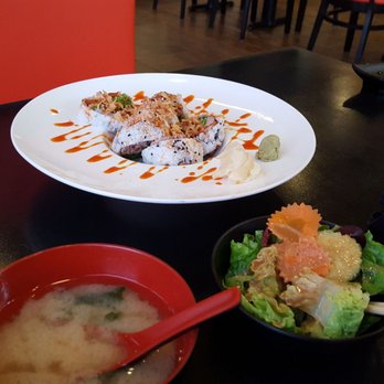 Noku - Sushi Bars Near Me - Leesburg, Virginia