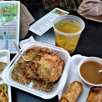 China Lucky Star - Dining room open - Chinese Near Me - Dearborn Heights, Michigan