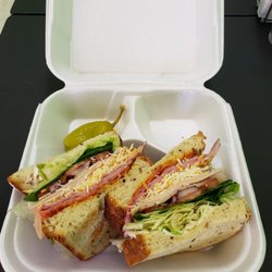 B Fresh Salad Bar and More - The pepperoni club.