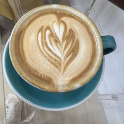 Neverwhere Coffee Comics And Oddities - Latte