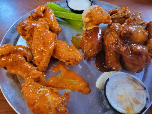 Native Grill & Wings by null