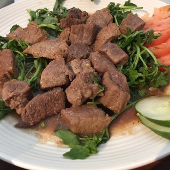 Le's Kitchen - Bo Luc Lac - Vietnamese cubed steak - Vietnamese Near Me - Danbury, Connecticut Le's Kitchen - Bo Luc Lac - Vietnamese cubed steak - Vietnamese Near Me - Danbury, Connecticut