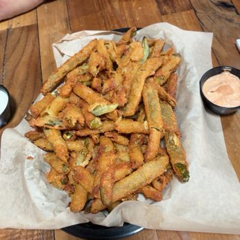 Flatiron bites & brews - Pickle Fries - Cocktail Bars Near Me - Albuquerque, New Mexico
