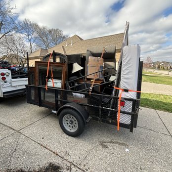 Just Toss It - Junk Removal & Hauling Near Me - Lebanon, Tennessee