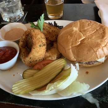 Metropolitan Grill - HH burger - American Near Me - Seattle, Washington