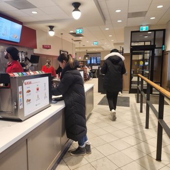 Chick-fil-A - Counter - Chicken Shop Near Me - Concord, Ontario