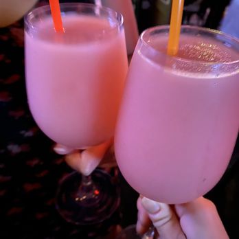 e's BAR - Bars Near Me - New York, New York e's BAR - Bars Near Me - New York, New York