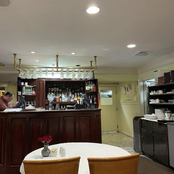 Great Taste Chinese Restaurant - Bar area - Chinese Near Me - New Britain, Connecticut Great Taste Chinese Restaurant - Bar area - Chinese Near Me - New Britain, Connecticut