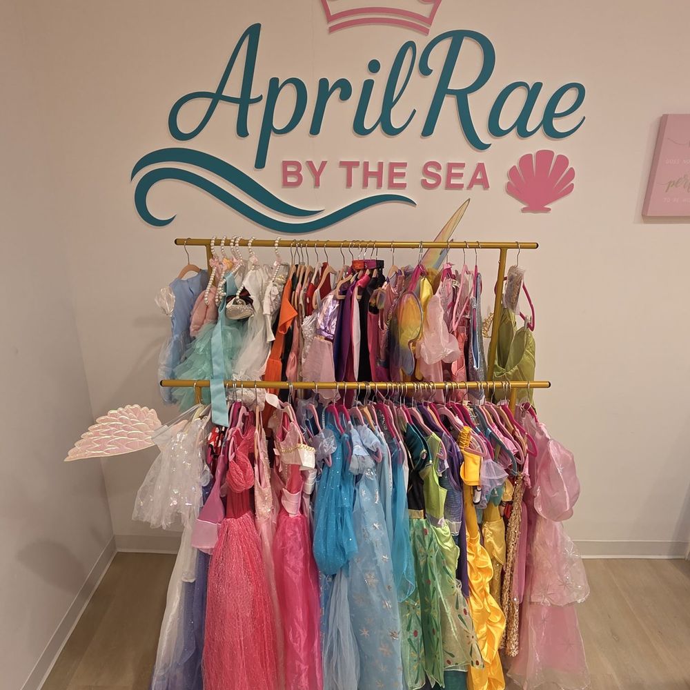 Aprilrae By The Sea - Kids Activities Near Me - Seal Beach, California