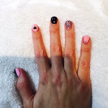 Chic Nails & Spa - These are 2.5weeks old... Still perfect, just grown out. - Nail Salons Near Me - San Dimas, California Chic Nails & Spa - These are 2.5weeks old... Still perfect, just grown out. - Nail Salons Near Me - San Dimas, California